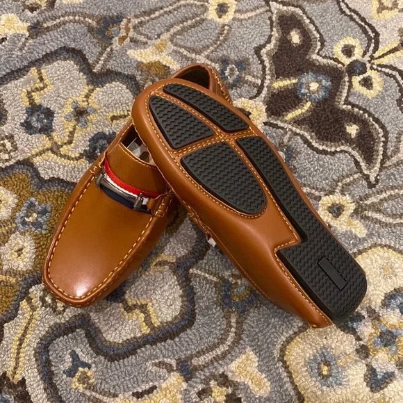 Bruno Marc Size 4 Boys Loafers - Picture 2 of 3